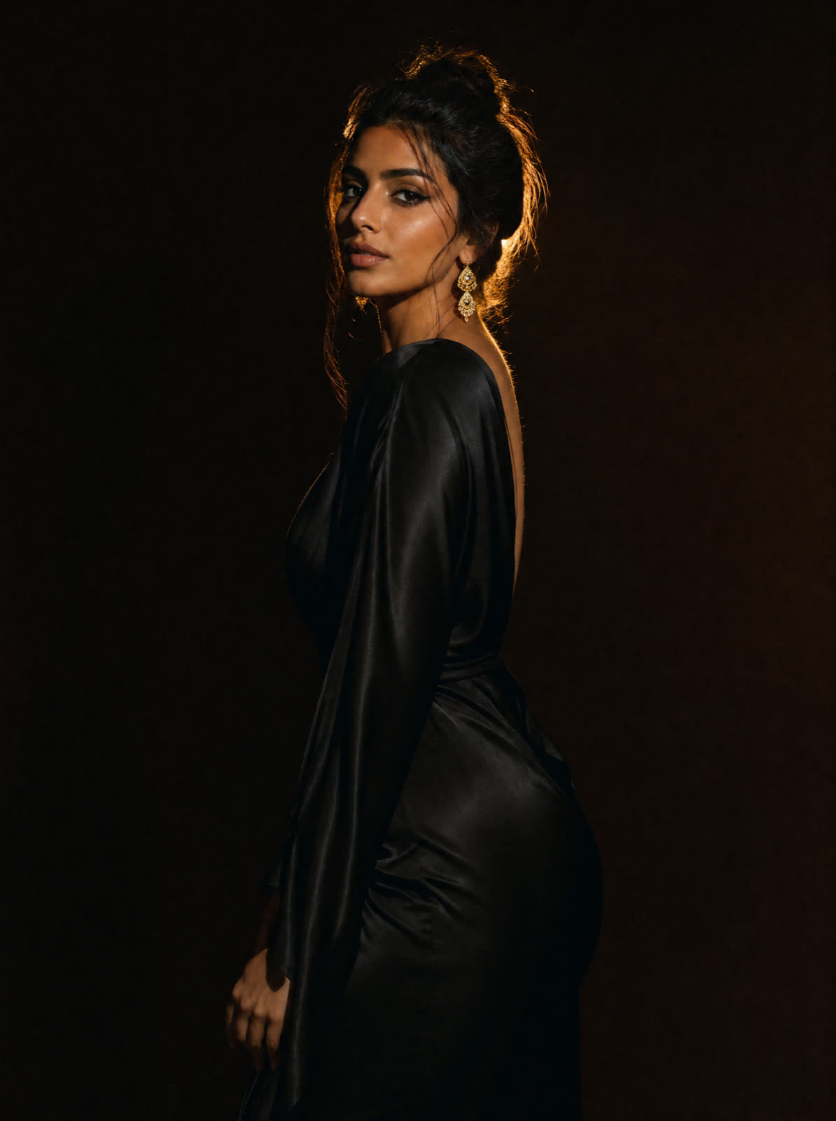 Noir style sample — dramatic low-light editorial portrait